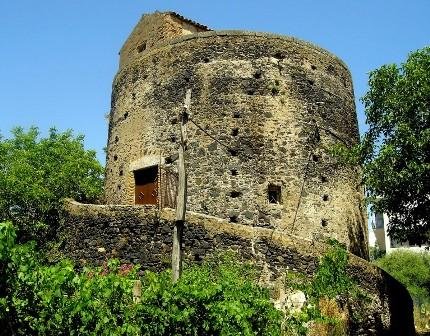 La Torre Minà - B&B "Etna Break"